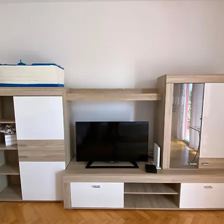 Apartment Franca *